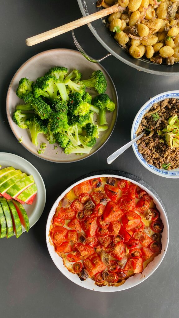 5 Cheap and Easy One-Pot Plant-Based Meals for Busy Weeknights 1 one-pot plant-based meals