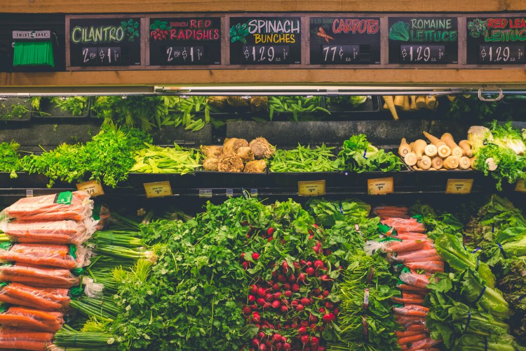 15 Grocery Shopping Hacks to Save Money on Cheap Meals 1 quilia 9m2RZvHS cU unsplash