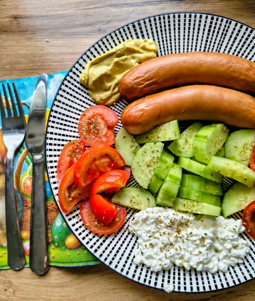 Cottage Cheese Veggie Plate