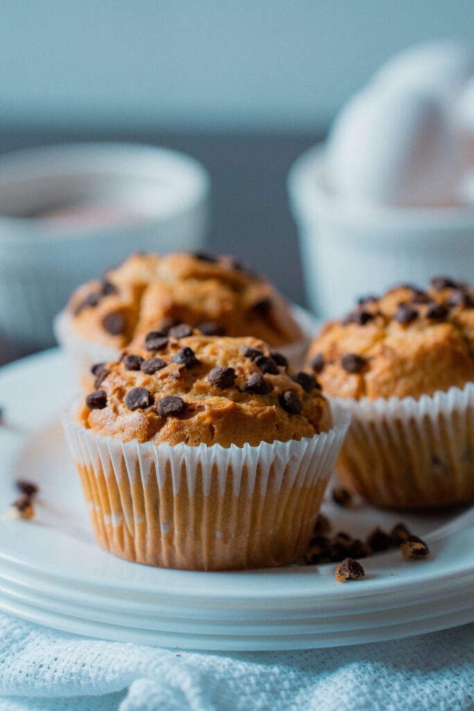 Small Batch Chocolate Chip Muffins for Two: Soft, Fluffy & Irresistible 2 pexels andrea perez 2149019055 30387798
